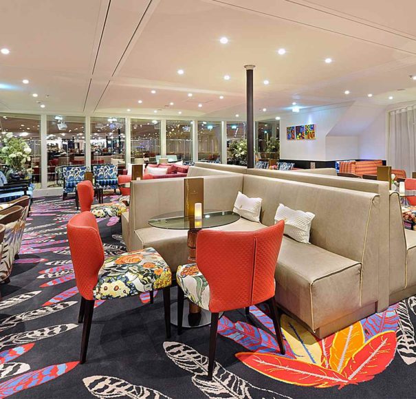 AmaWaterways Ama Lea Lounge