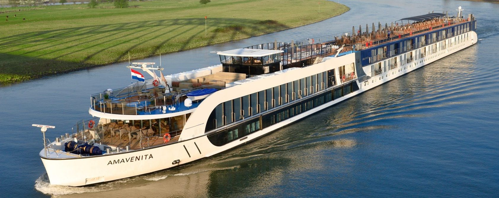 apt cruises river