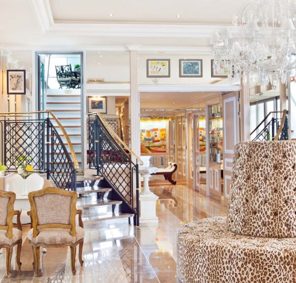 Uniworld River Countess Lobby