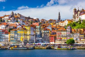 Douro - Porto,-Portugal-old-town-skyline-from-across-the-Douro-RiverLowRes