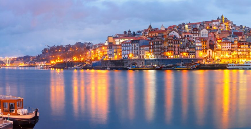 Douro - Ribeira-and-Old-town-of-Porto-with-mirror-reflections-in-the-Douro-RiverLowRes