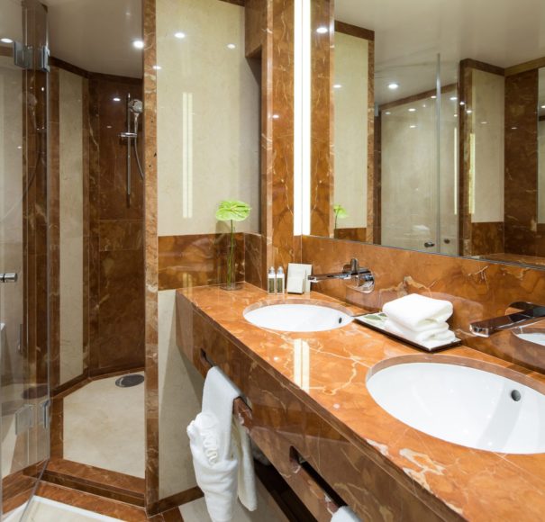 Riviera-Travel-DouroElegance-Bathroom