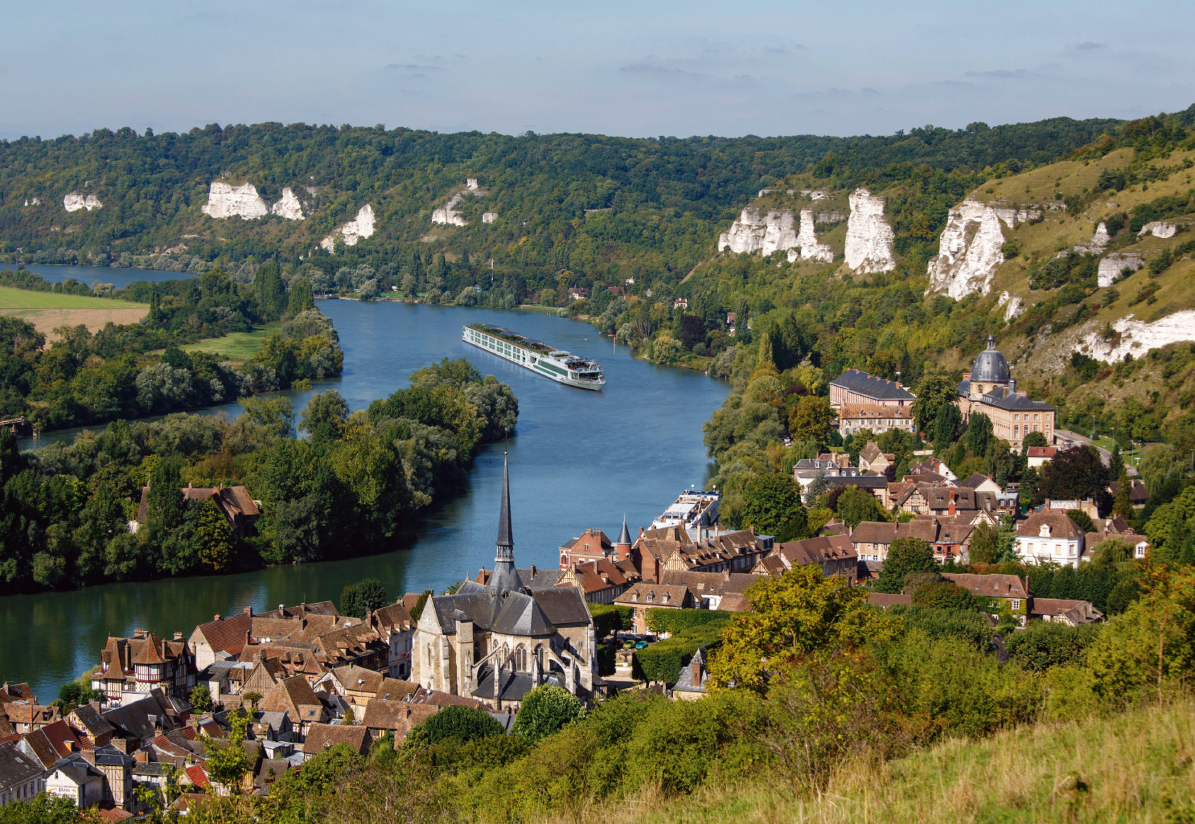 Scenic Gem Les Andelys - Paris River Cruise