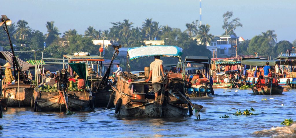 Mekong - Can-Tho-Floating-Market