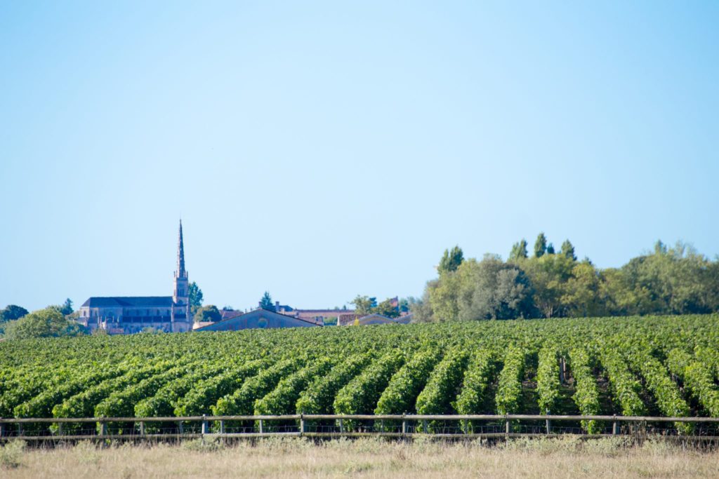 Bordeaux - Pauillac,-Saint-Estèphe,-Saint-Julien-and-Margaux-in-the-north-of-Bordeaux-lies-the-MédocLowRes