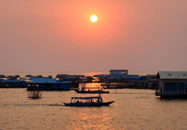 Day 6 - Siem Reap, Transfer to Kampong Cham (EMBARK)