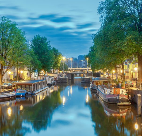 Amsterdam Canals APT River Cruises