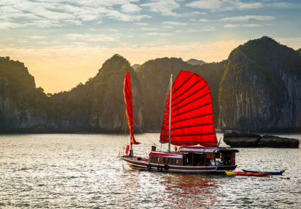 Ha Long Bay - 3 Nights - Pre Tour