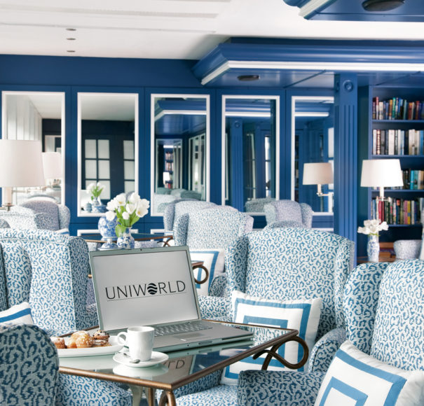 Uniworld River Queen Captains Lounge
