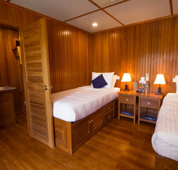 Kalaw Pandaw - Twin Cabin with Bathroom